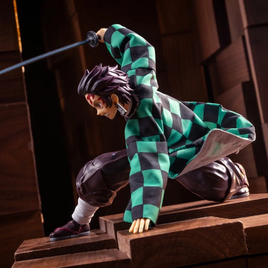 Demon Slayer SHF Kamado Tanjirou Handmade Kimono – 1/12 Scale Outfit with Built-in Iron Wire