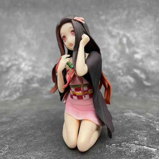 12cm Demon Slayer Nezuko Kamado Kneeling PVC Doll – Kimono Dress-Up Model